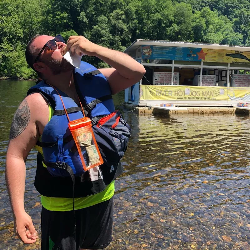 Eating hot dogs at Delaware River, New Jersey