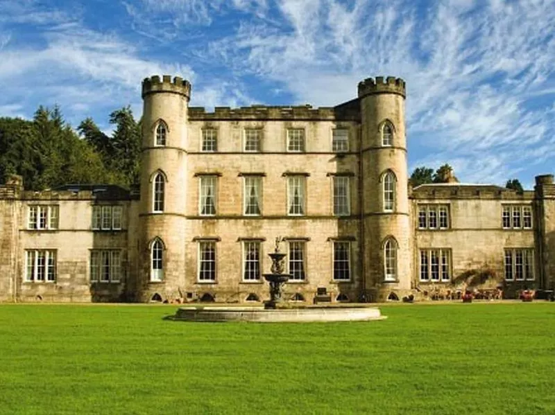 Melville Castle