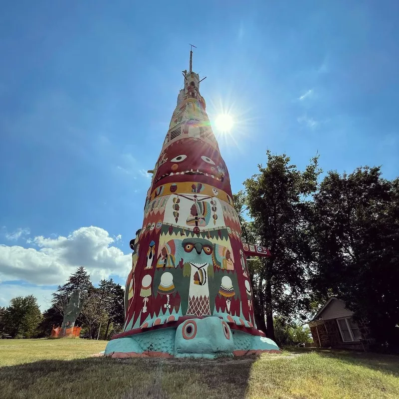 Ed Galloway’s Totem Pole Park