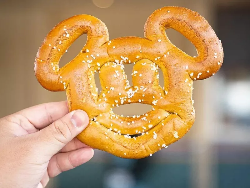 Mickey Pretzel