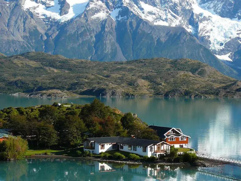 Torres del Paine Lake Pehoe