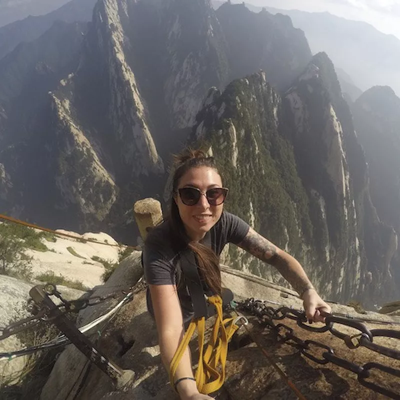 Huashan Mountain climbing