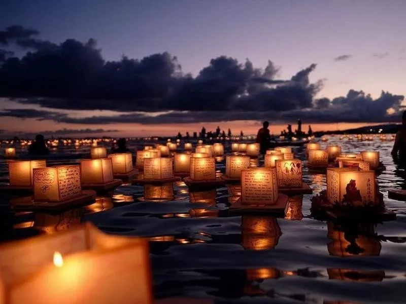 Lantern Floating Hawaii