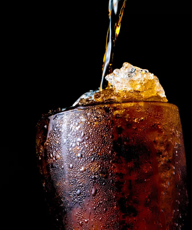 Soft drink with ice