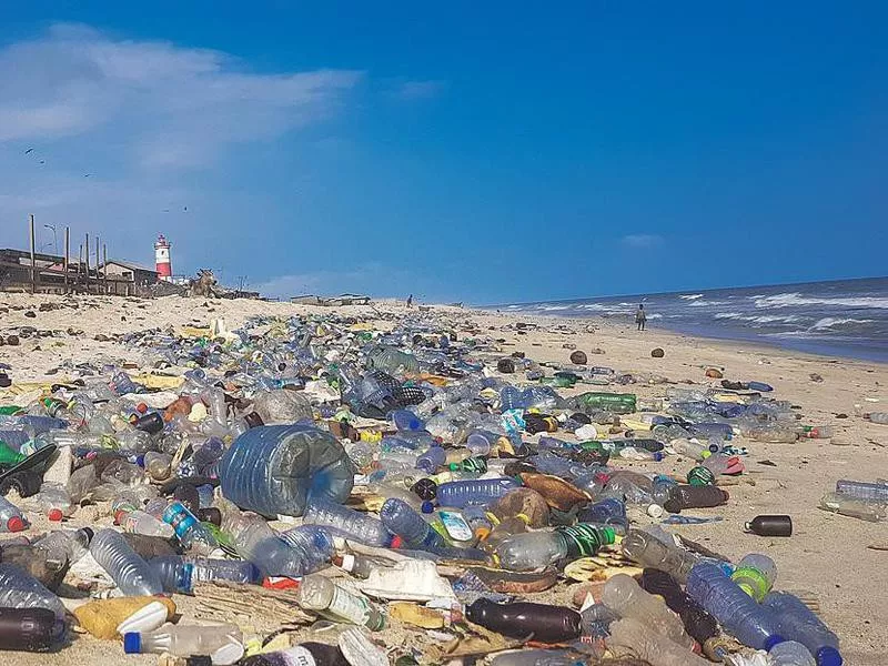 Plastic pollution in Jamestown, Accra