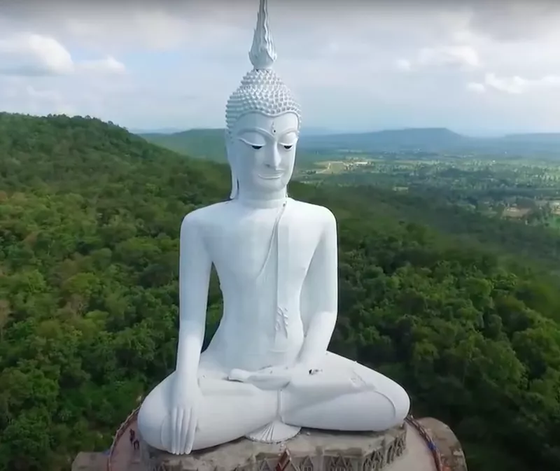 The Big Buddha of Wat Tai Thoeng