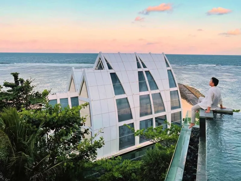 Infinity pool at the The Ritz-Carlton, Bali