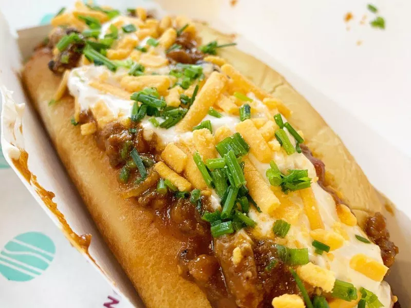 Chili dog