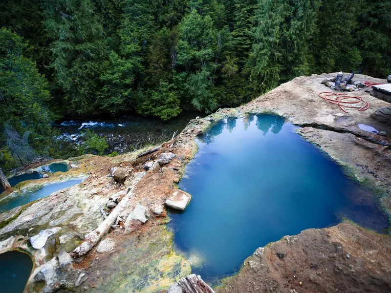 North Umpqua River Hot Springs Pools