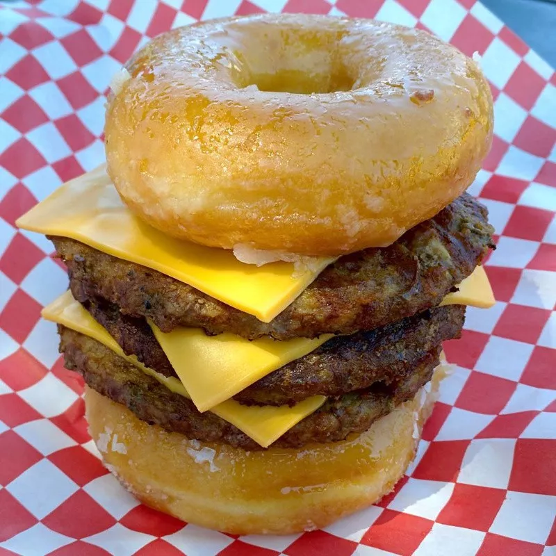 Donut burger