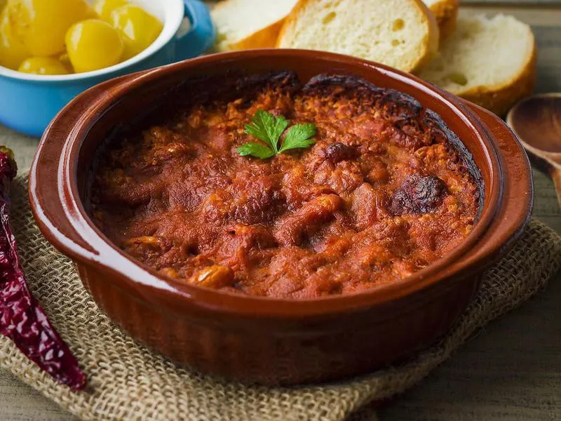 Macedonian baked beans