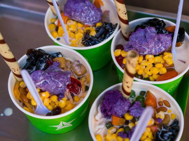 Halo-halo