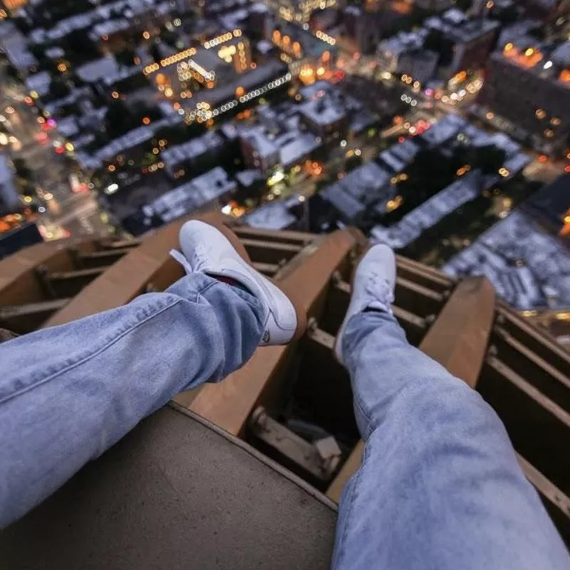 Climbing for a selfie