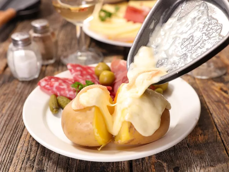 raclette cheese melted