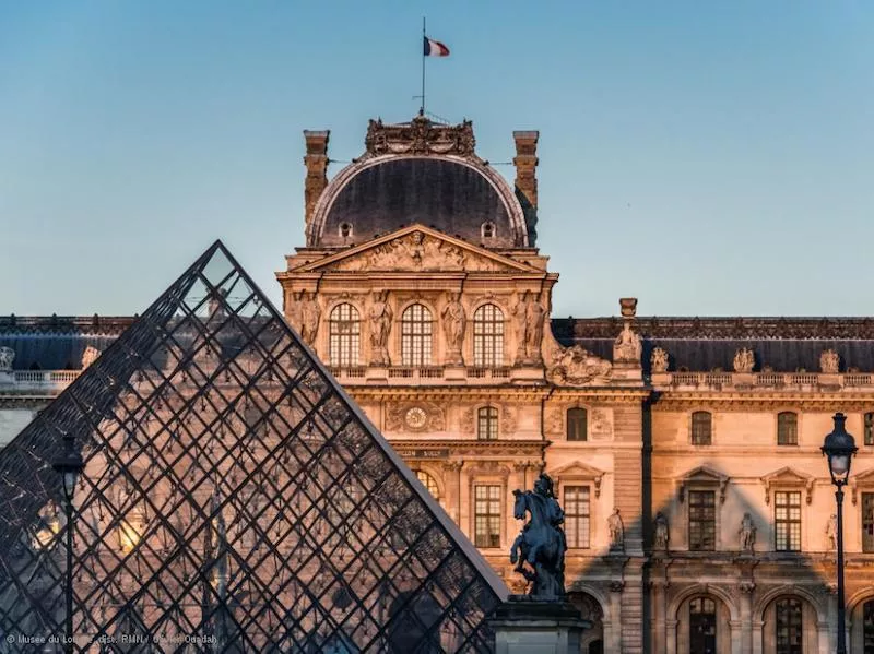 Louvre Museum