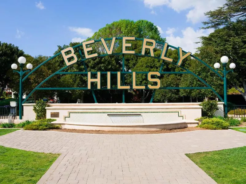 Beverly Hills sign