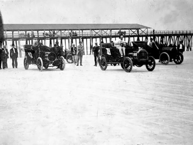 Race at Pablo Beach