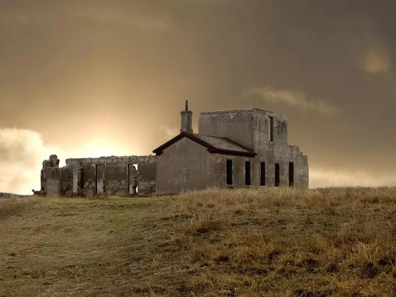 Sunrise Over Fort Laramie Hospital Ruins