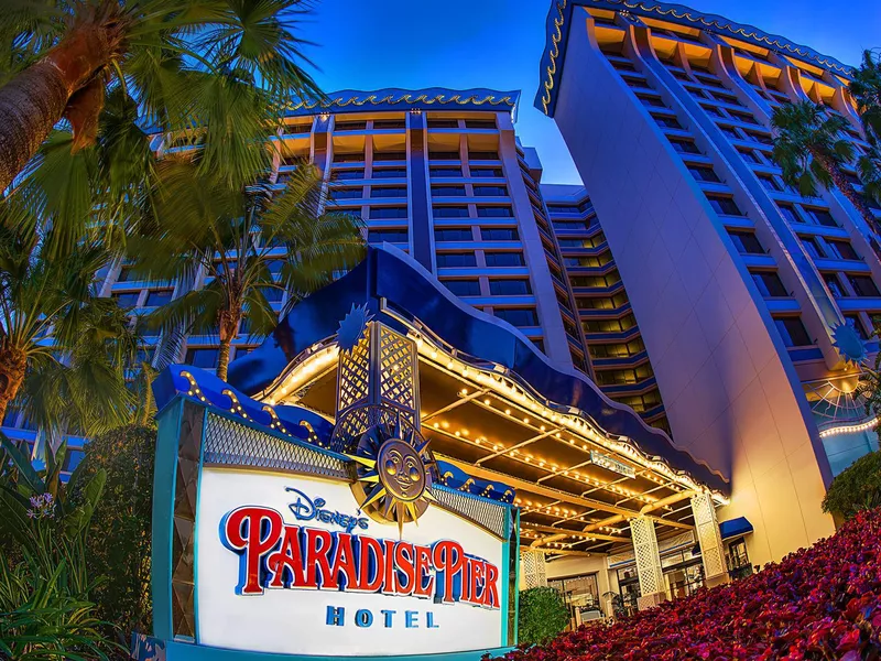 Disney's Paradise Pier Hotel