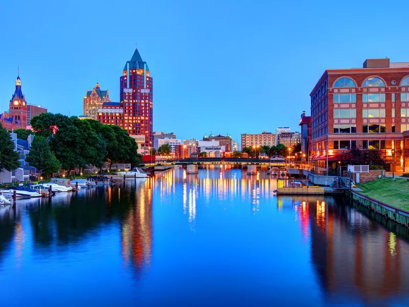 Milwaukee RiverWalk