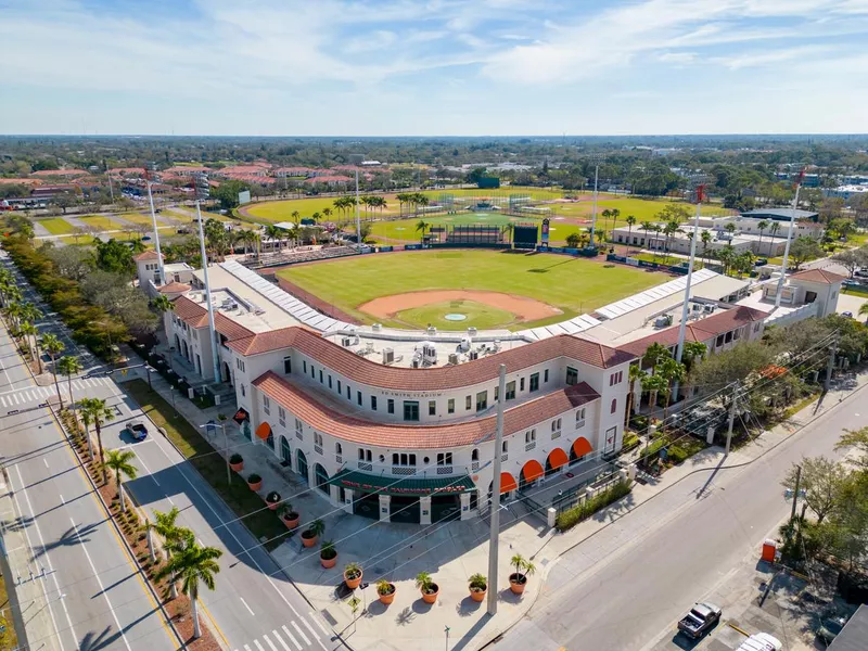 Srasota Ed Smith Stadium