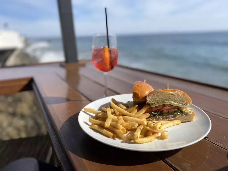 Moonshadows beach bar Malibu