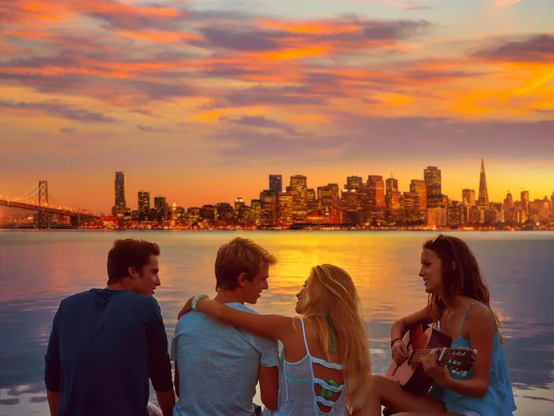 Friends at dusk in New York City