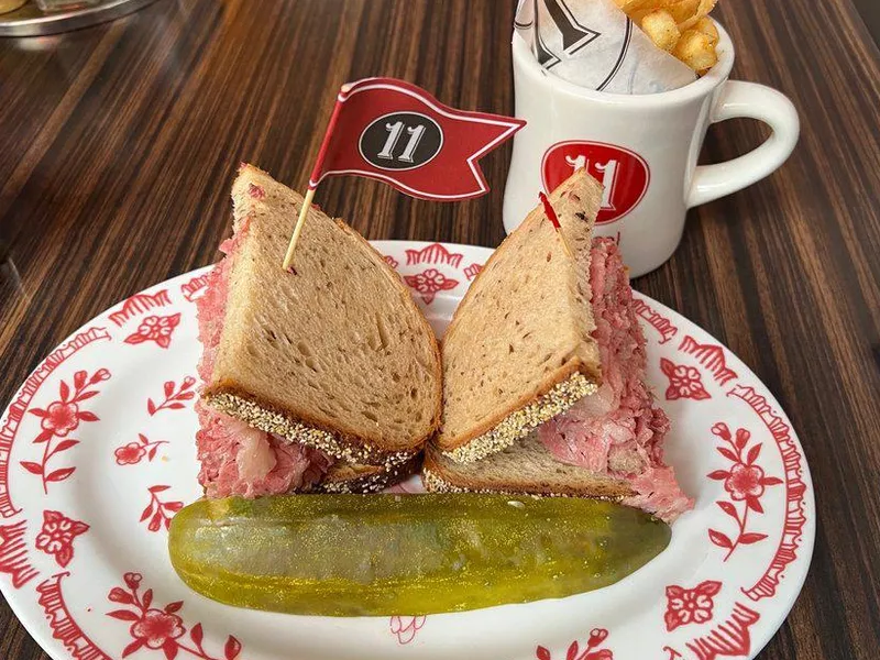 Eleven city dinner pastrami