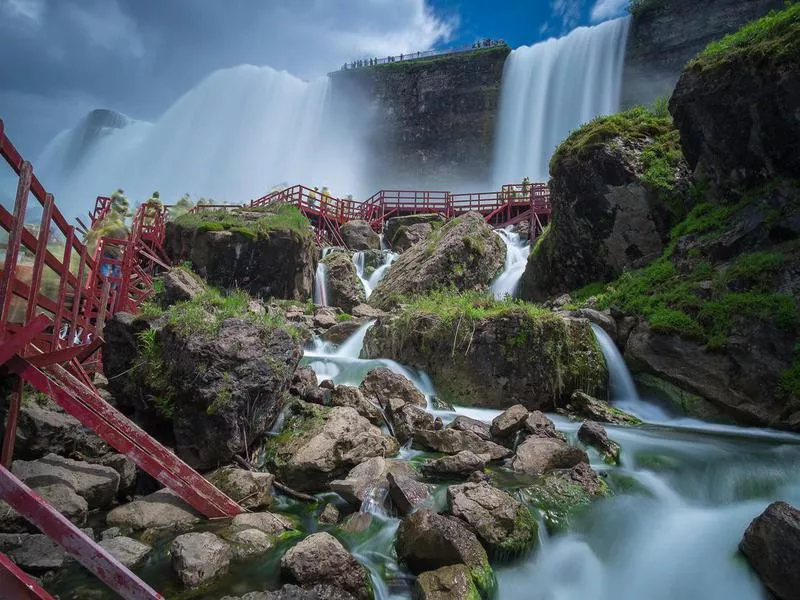 Niagara Falls, Cave of the Winds