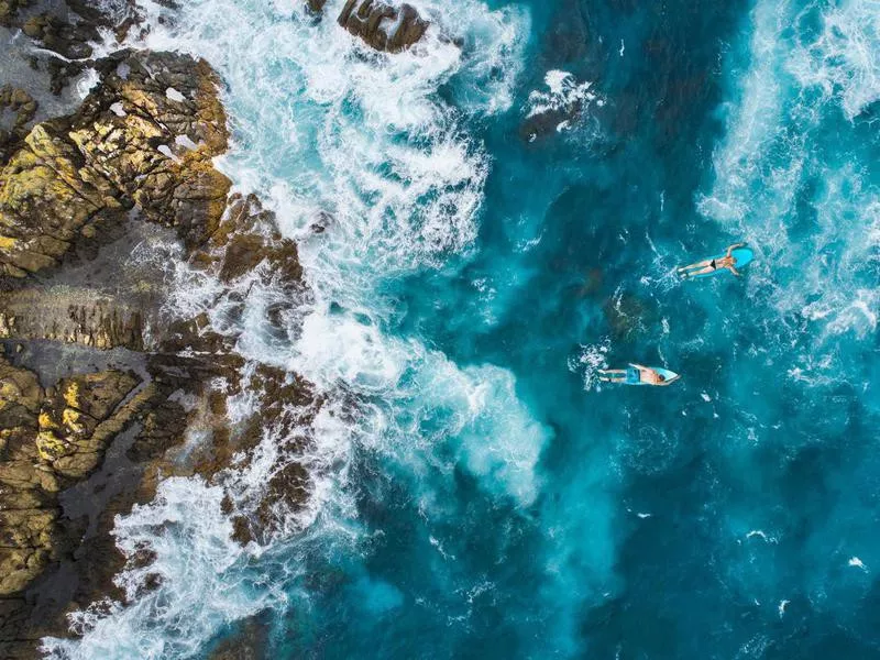 Surfing in New zealand