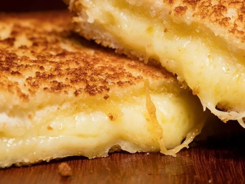 Grilled cheese sandwich