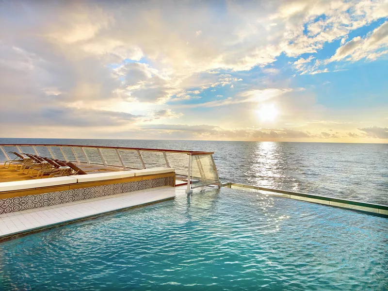 Infinity Pool on-board the Viking Star