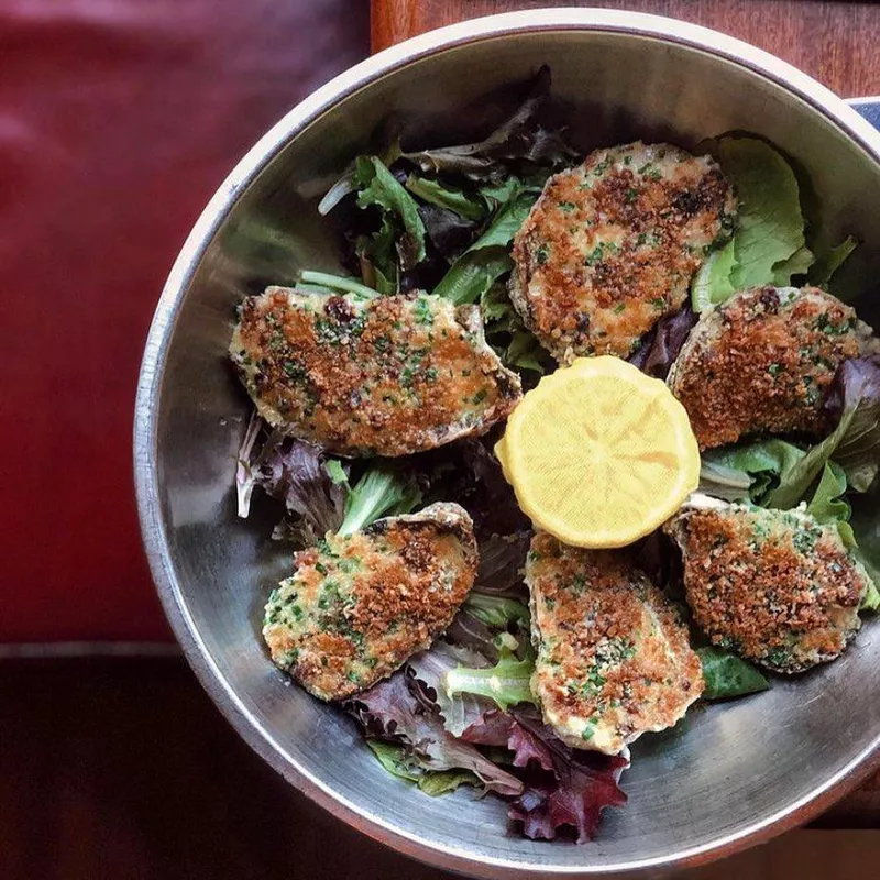 Oysters at Oak Steakhouse