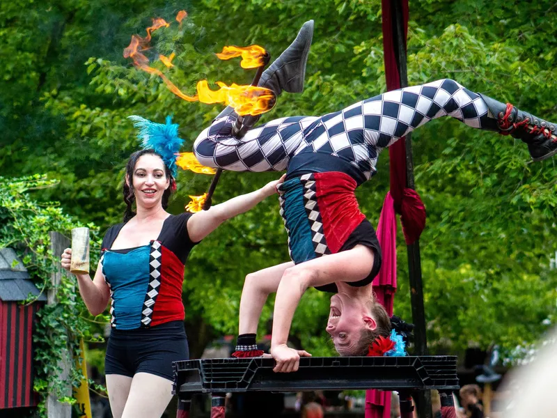 Jugglers at Ohio Renaissance Festival