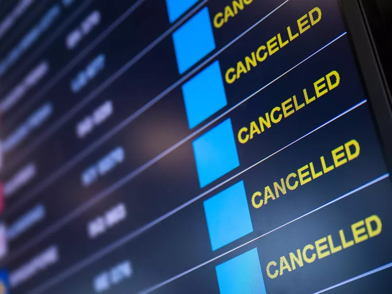 Flights cancellation on time table