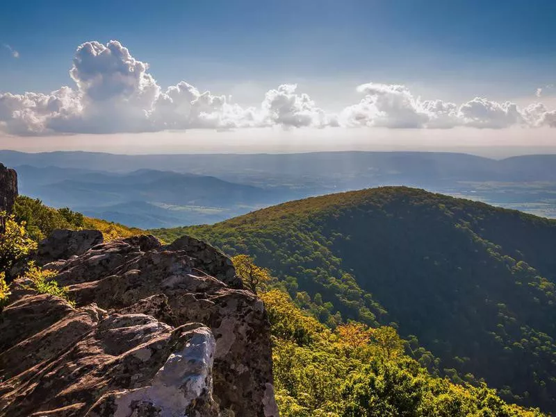 Hawksbill Summit in Shenandoah National Park, Virginia