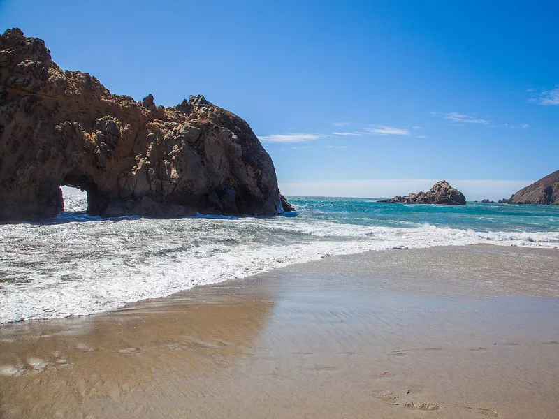 Pfeiffer Beach Keyhole Rock