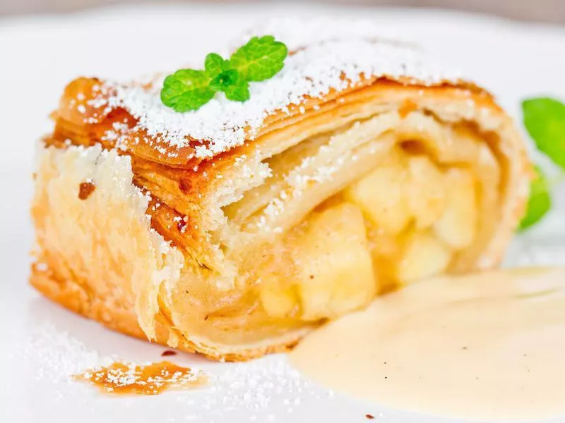 Apfelstrudel