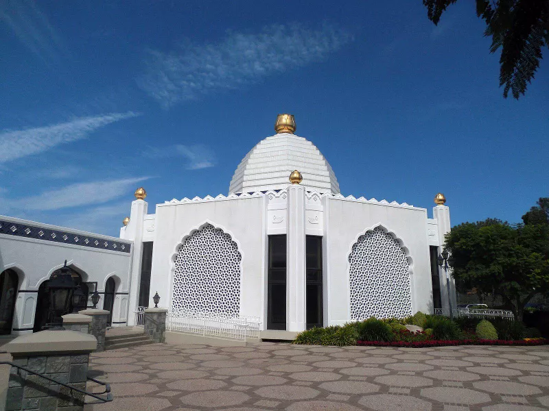 Lake Shrine Temple in LA