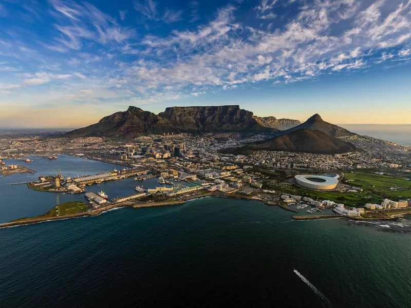 New 7 Wonders: Table Mountain aerial view