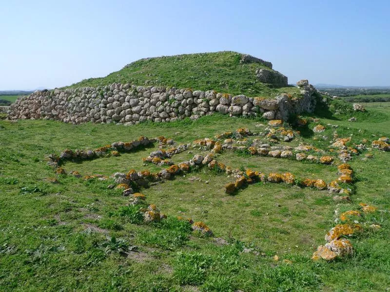 monte d'accoddi