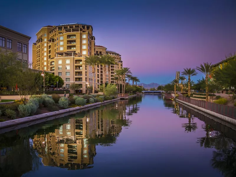 Arizona Canal running throgh Scottsdale,Az,USA