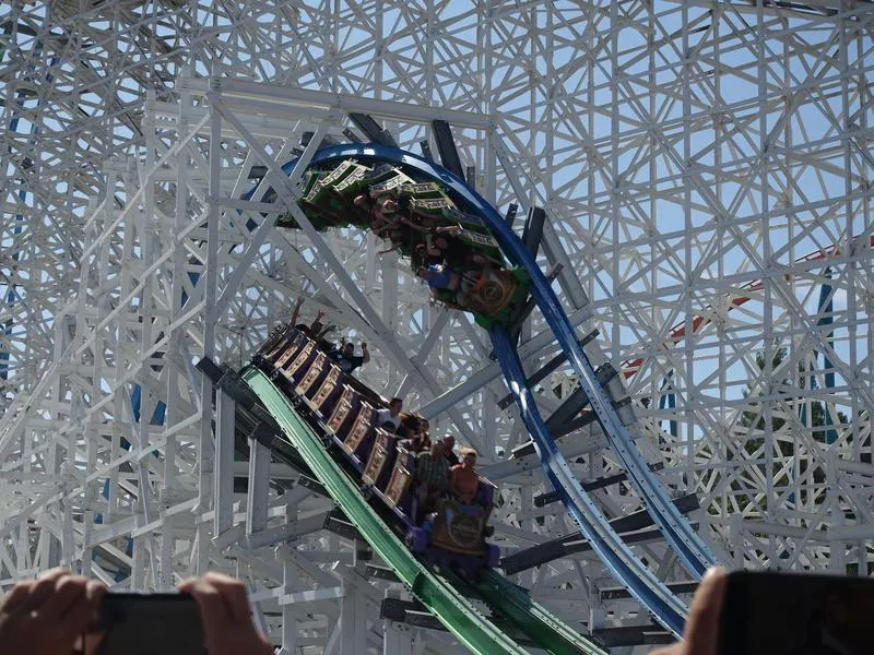 Twisted Colossus