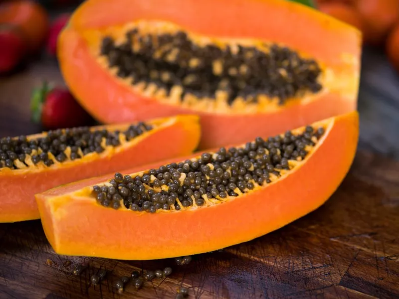 Sliced papaya