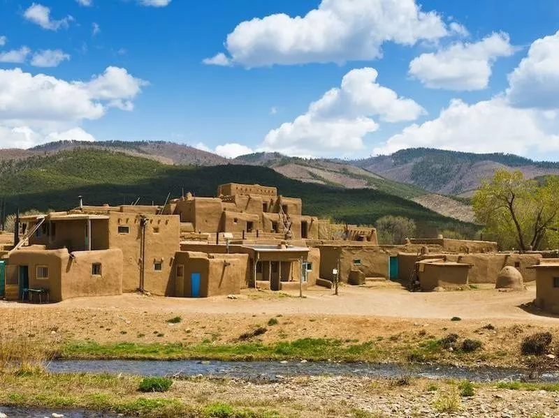 Taos