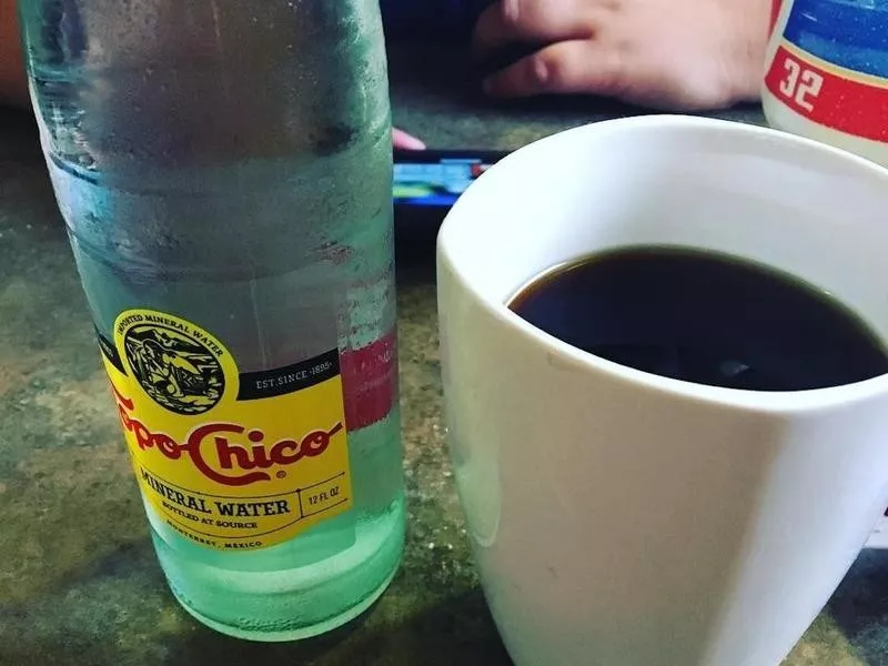 Espresso + Topo Chico