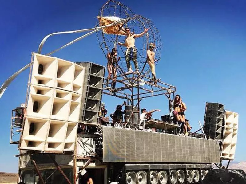 art car stage