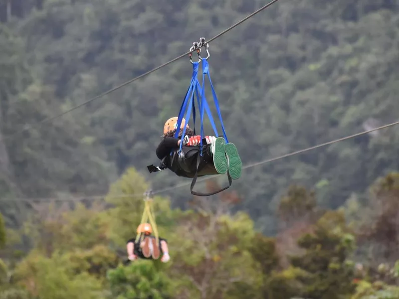 Ziplining in Toro Verde