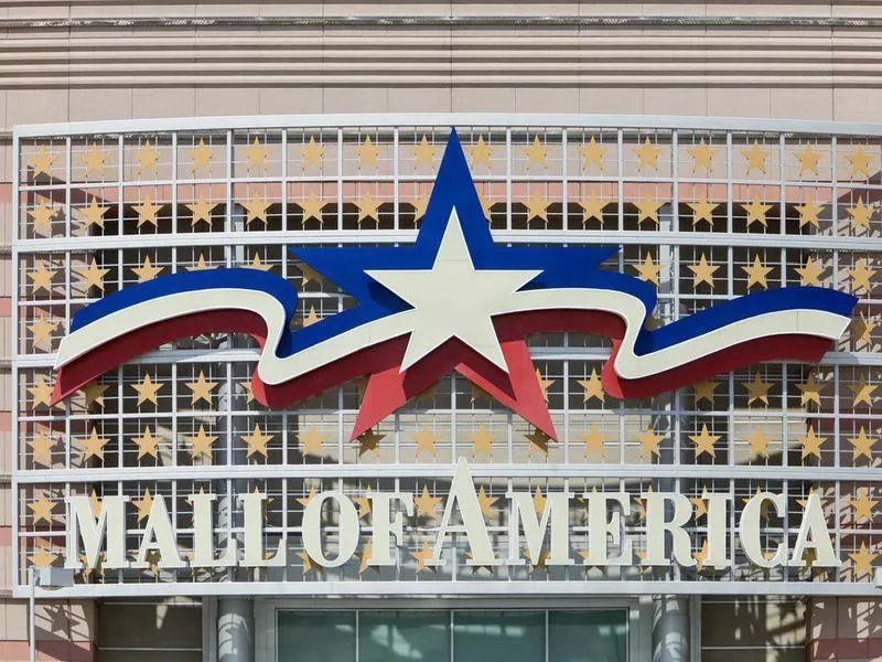 Mall of America sign