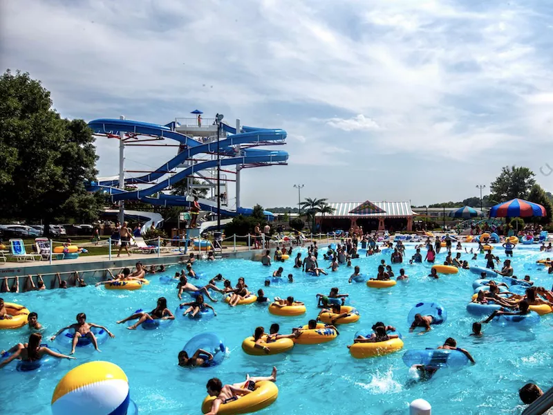 Fun-Plex Waterpark & Rides